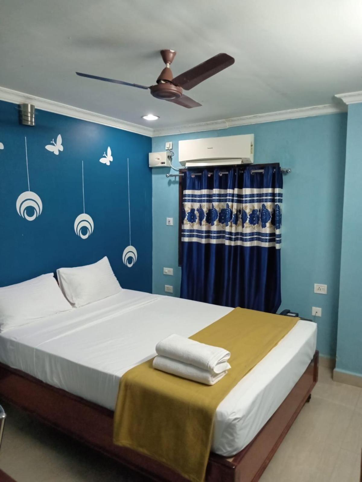 Sea View Beach House Pondicherry Bagian luar foto